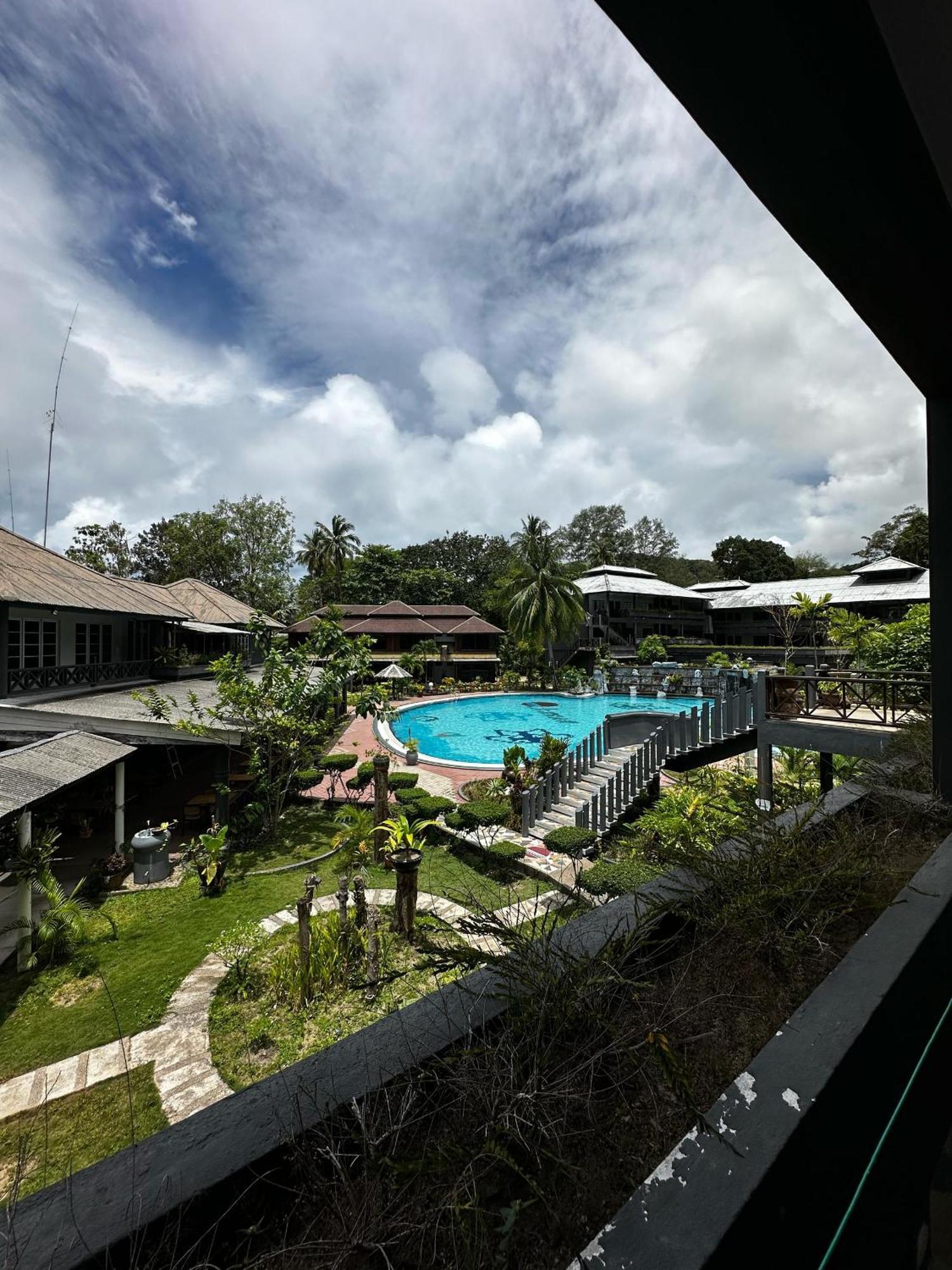 Beach Resort - Arwana Perhentian Besar Kampung Kuala Besut Buitenkant foto