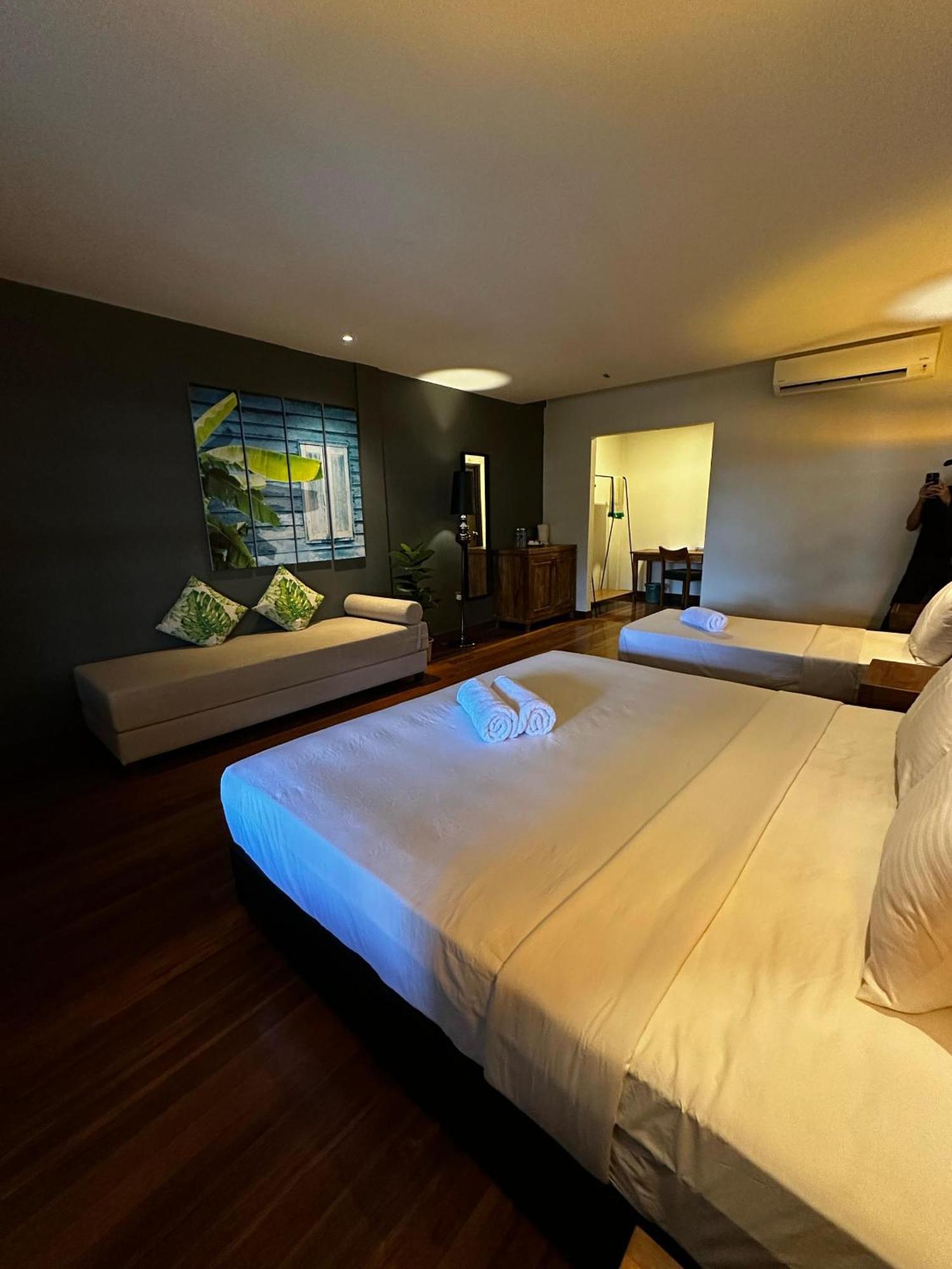 Beach Resort - Arwana Perhentian Besar Kampung Kuala Besut Buitenkant foto